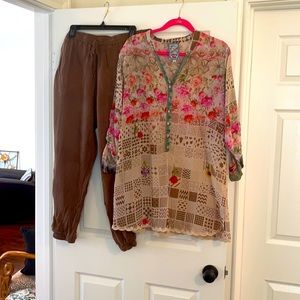 Johnny Was size L jogger like pants gently worn